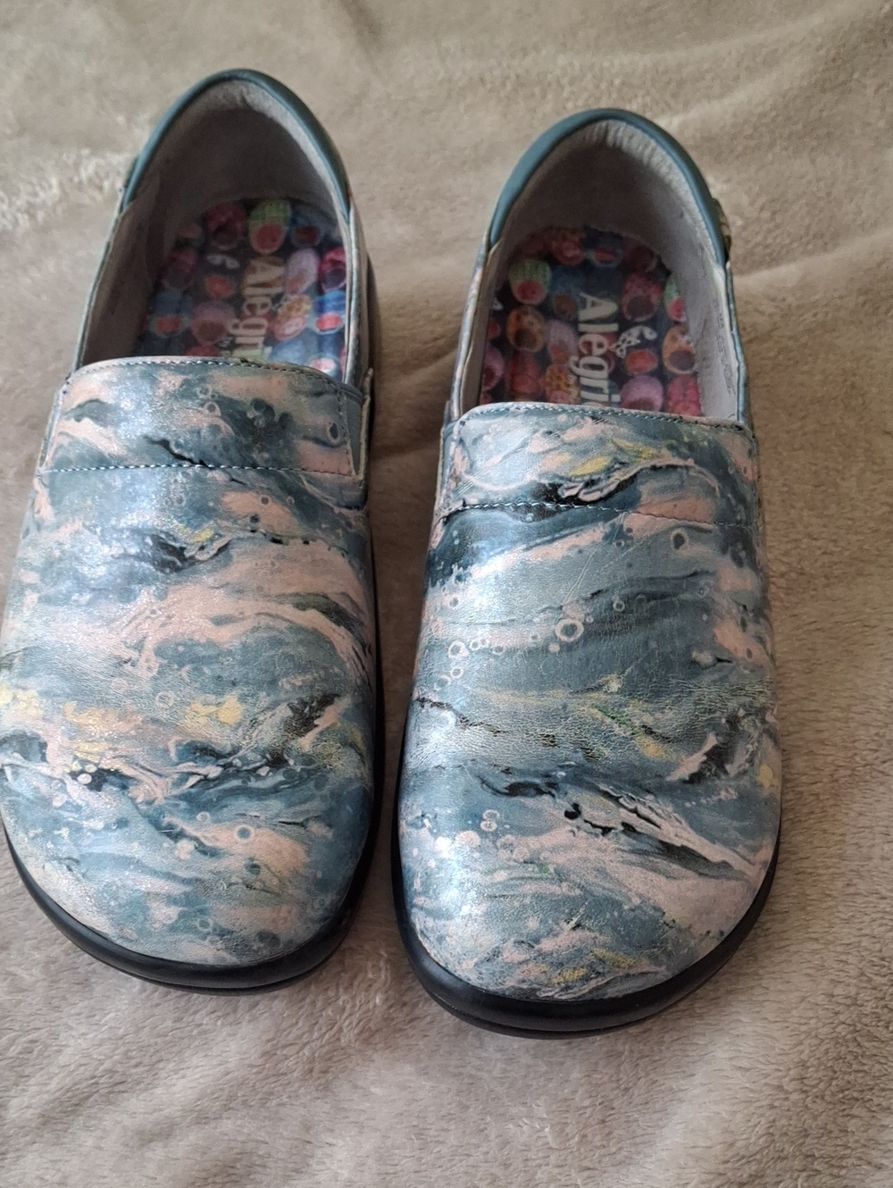 Alegria Keli Women's Marble-Pattern Slip-Ons Clogs Size 39 US 9 EUC Leather